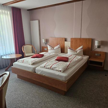 Hotel Zur Krone Hasselfelde Esterno foto