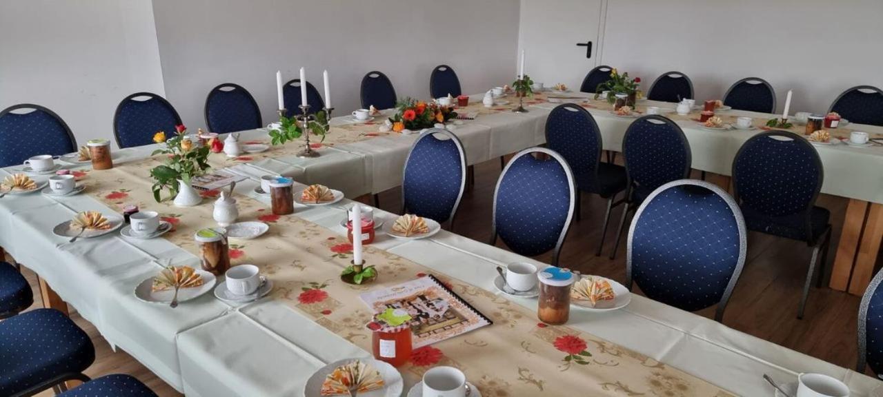 Hotel Zur Krone Hasselfelde Esterno foto