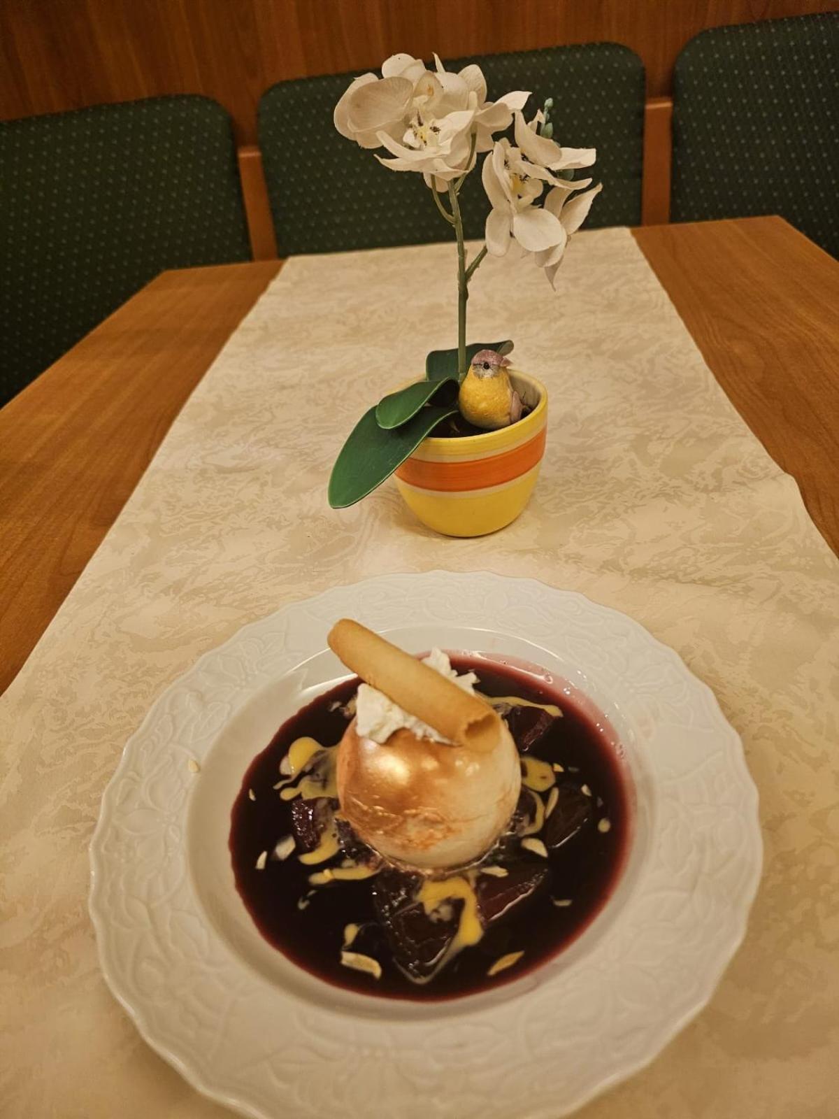 Hotel Zur Krone Hasselfelde Esterno foto