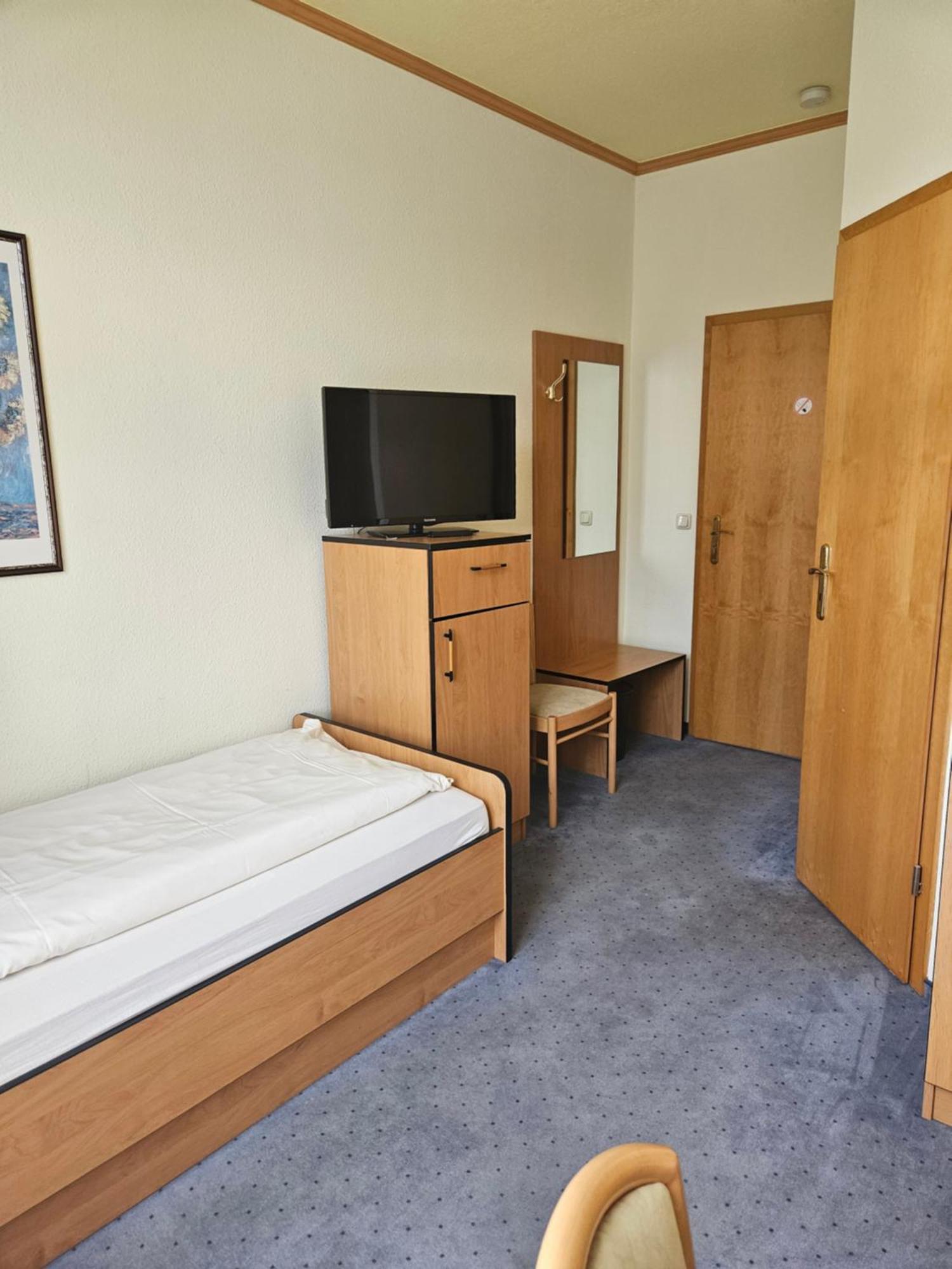 Hotel Zur Krone Hasselfelde Esterno foto