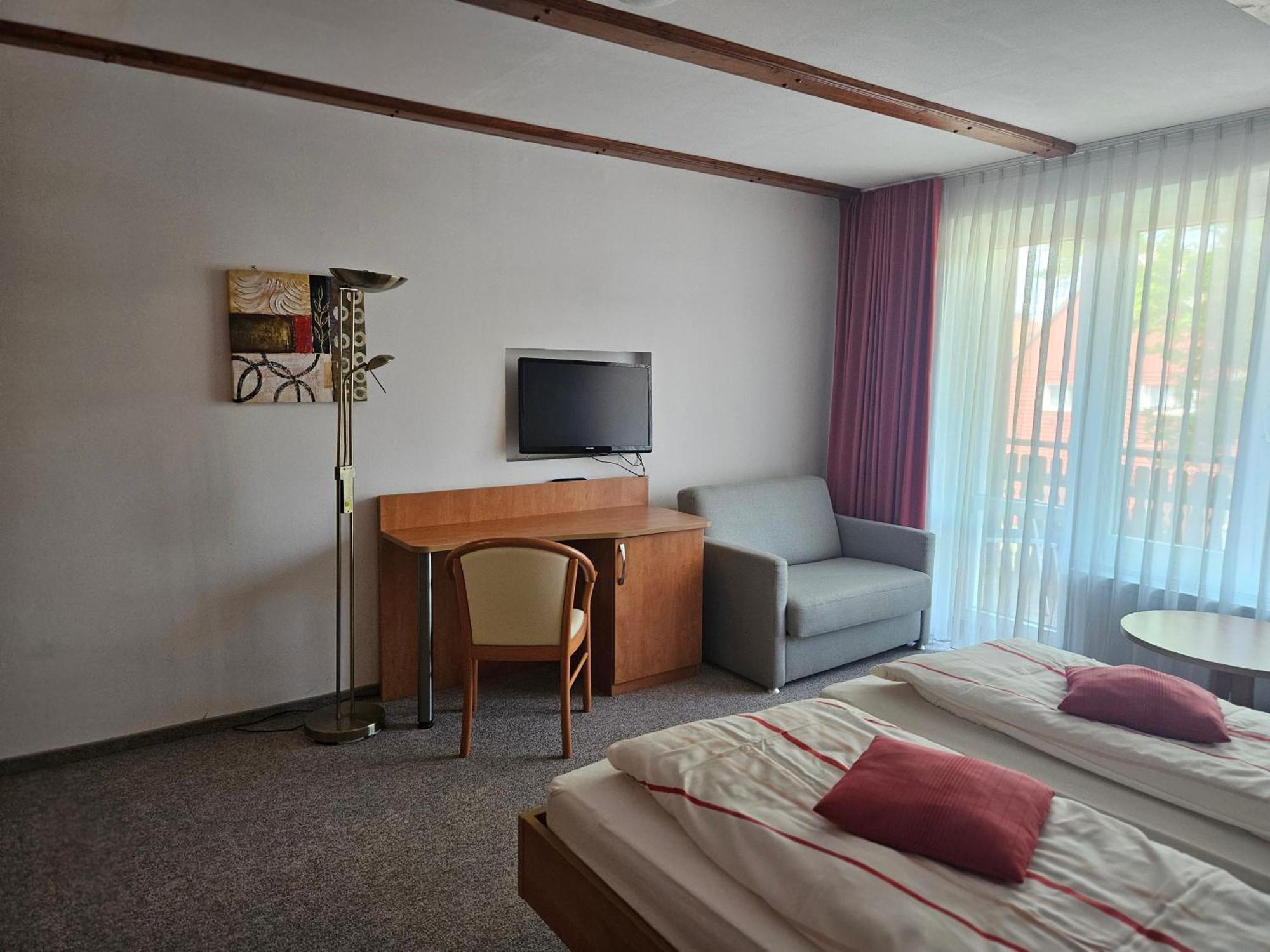 Hotel Zur Krone Hasselfelde Esterno foto